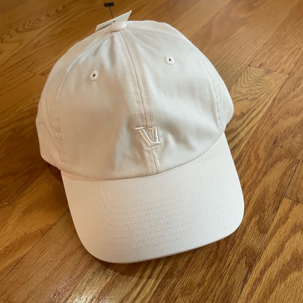 NWT Unisex Vuori Cream adjustable Cap